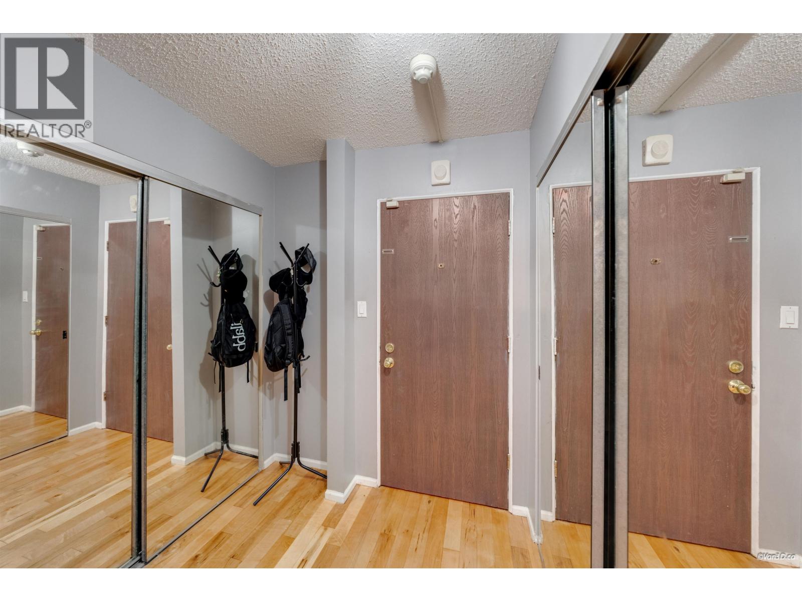 107 170 E 3rd Street, North Vancouver, British Columbia  V7L 1E6 - Photo 8 - R3150140