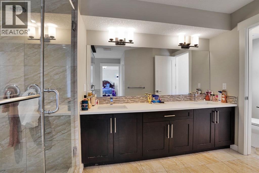 113 Kinniburgh Bay, Chestermere, Alberta  T1X 0M2 - Photo 30 - A2329091