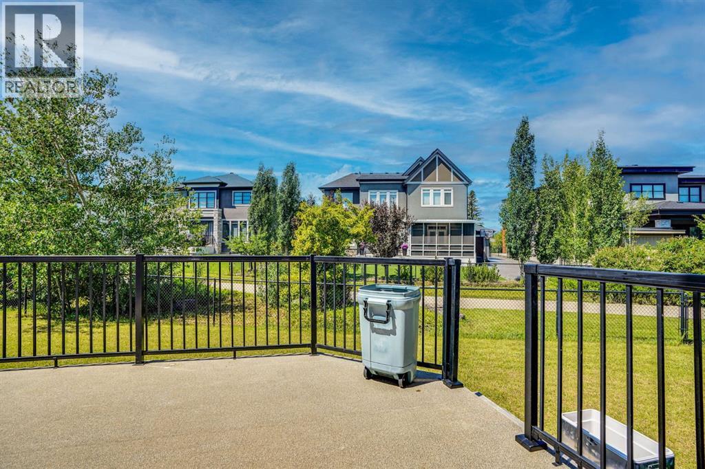 113 Kinniburgh Bay, Chestermere, Alberta  T1X 0M2 - Photo 44 - A2329091