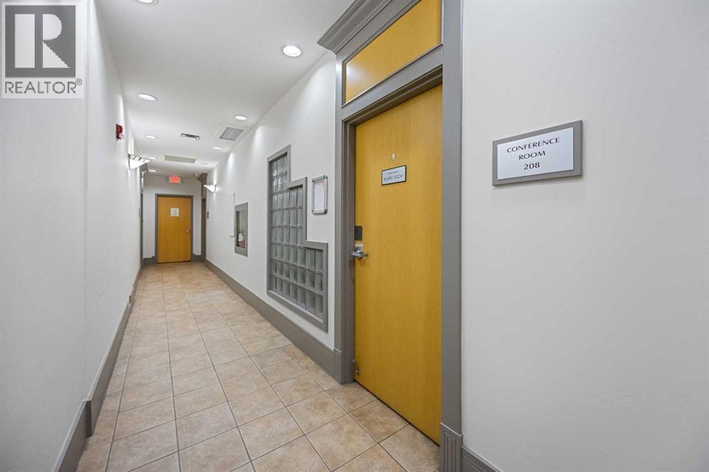 204, 4603 Varsity Drive NW, Calgary, Alberta  T3A 2V7 - Photo 43 - A2329697
