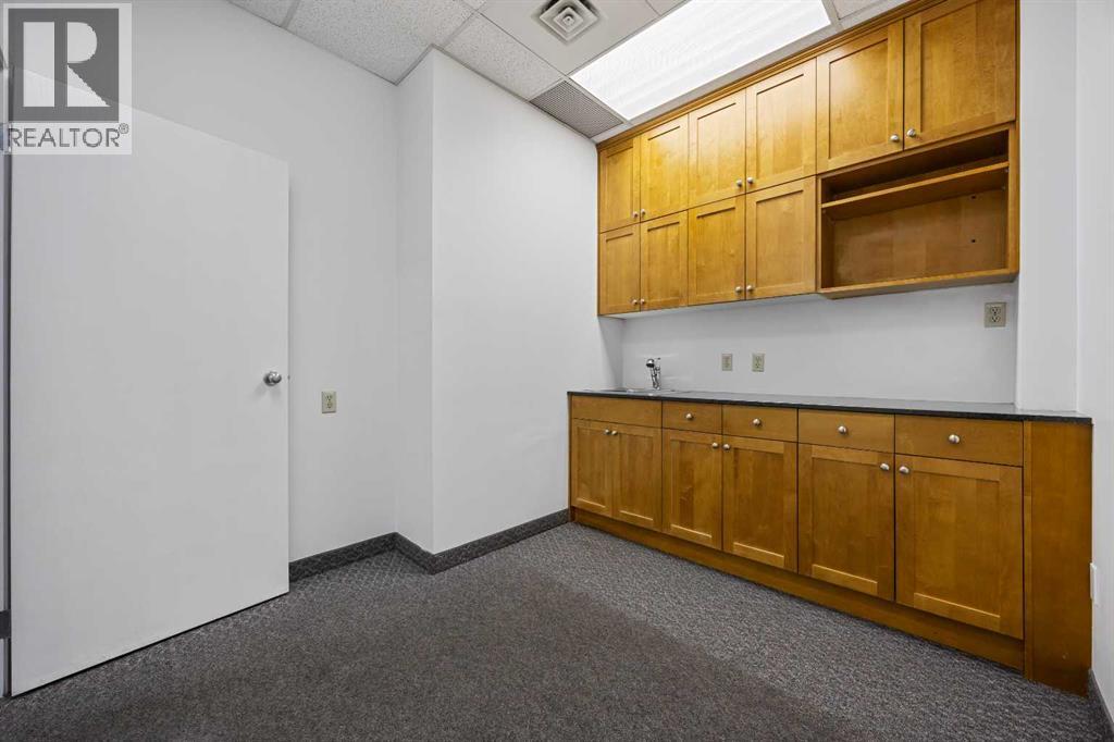204, 4603 Varsity Drive NW, Calgary, Alberta  T3A 2V7 - Photo 27 - A2329697