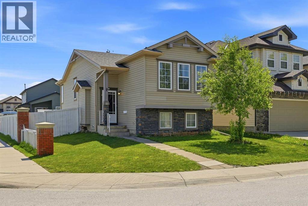 11 Covecreek Close NE, Calgary, Alberta