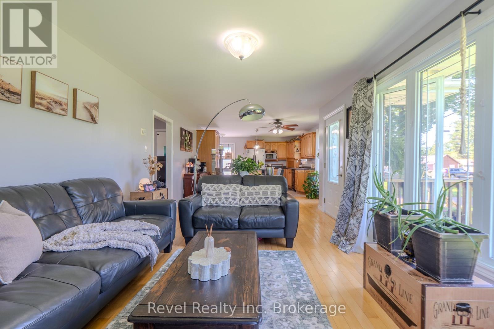 201 Bird Street, Powassan, Ontario  P0H 2L0 - Photo 14 - X13623090