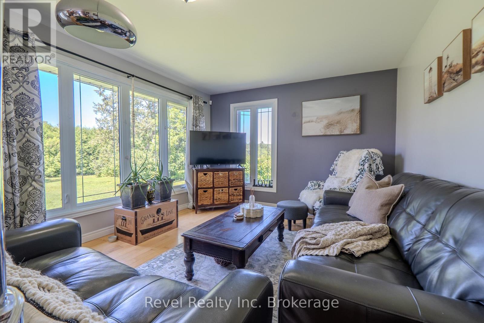 201 Bird Street, Powassan, Ontario  P0H 2L0 - Photo 15 - X13623090