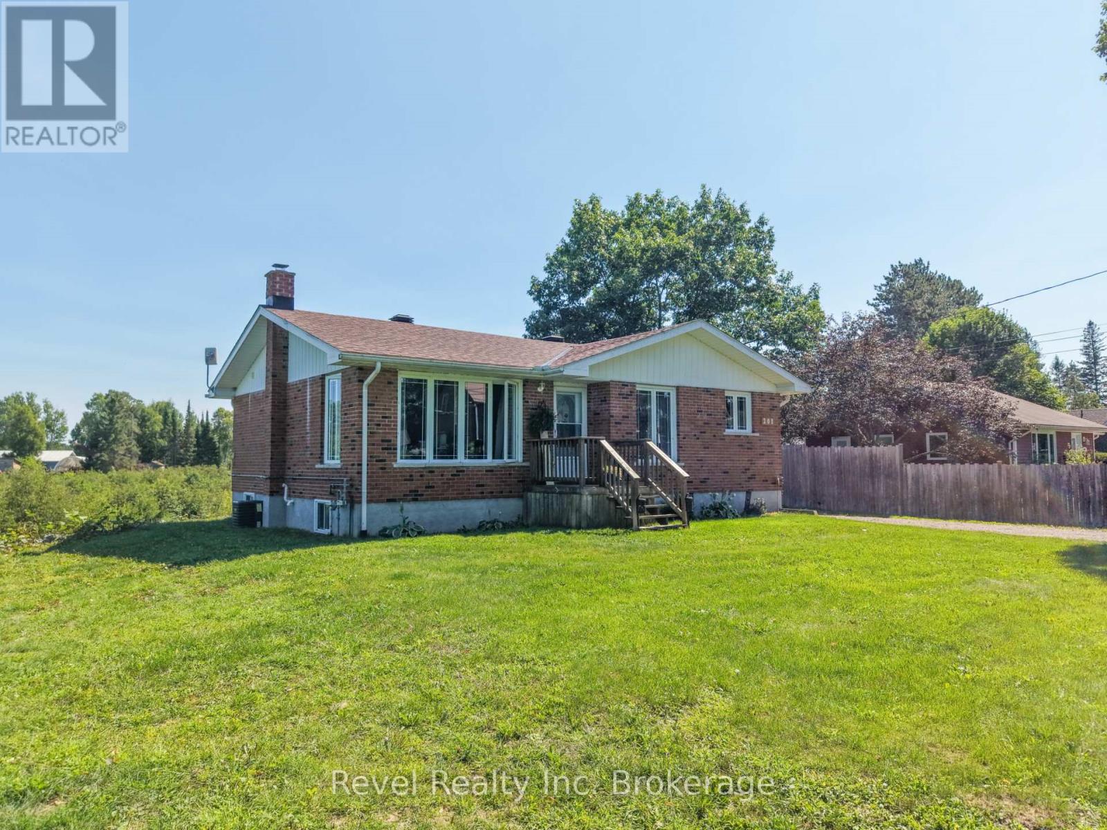 201 Bird Street, Powassan, Ontario  P0H 2L0 - Photo 45 - X13623090