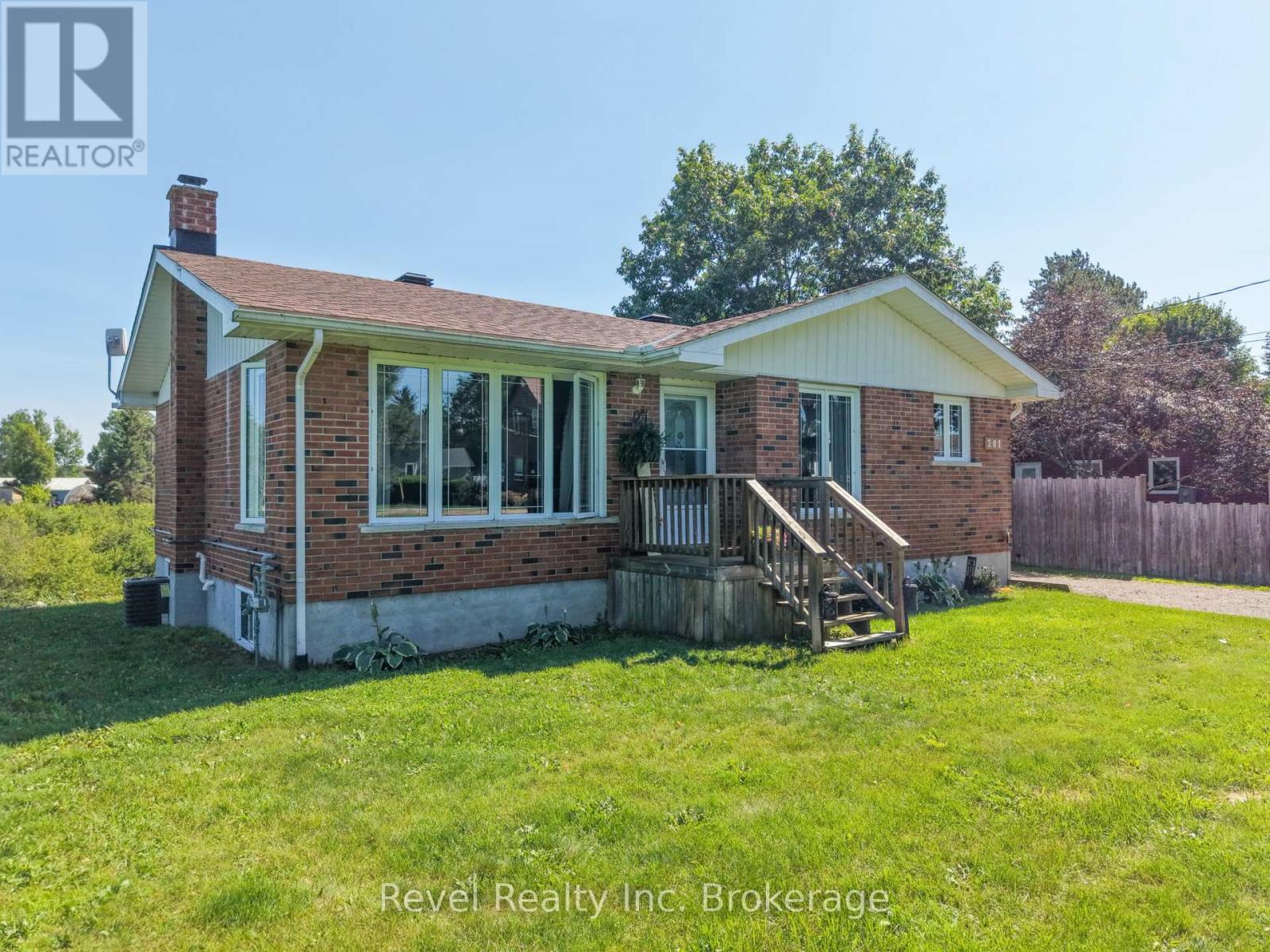 201 Bird Street, Powassan, Ontario  P0H 2L0 - Photo 46 - X13623090