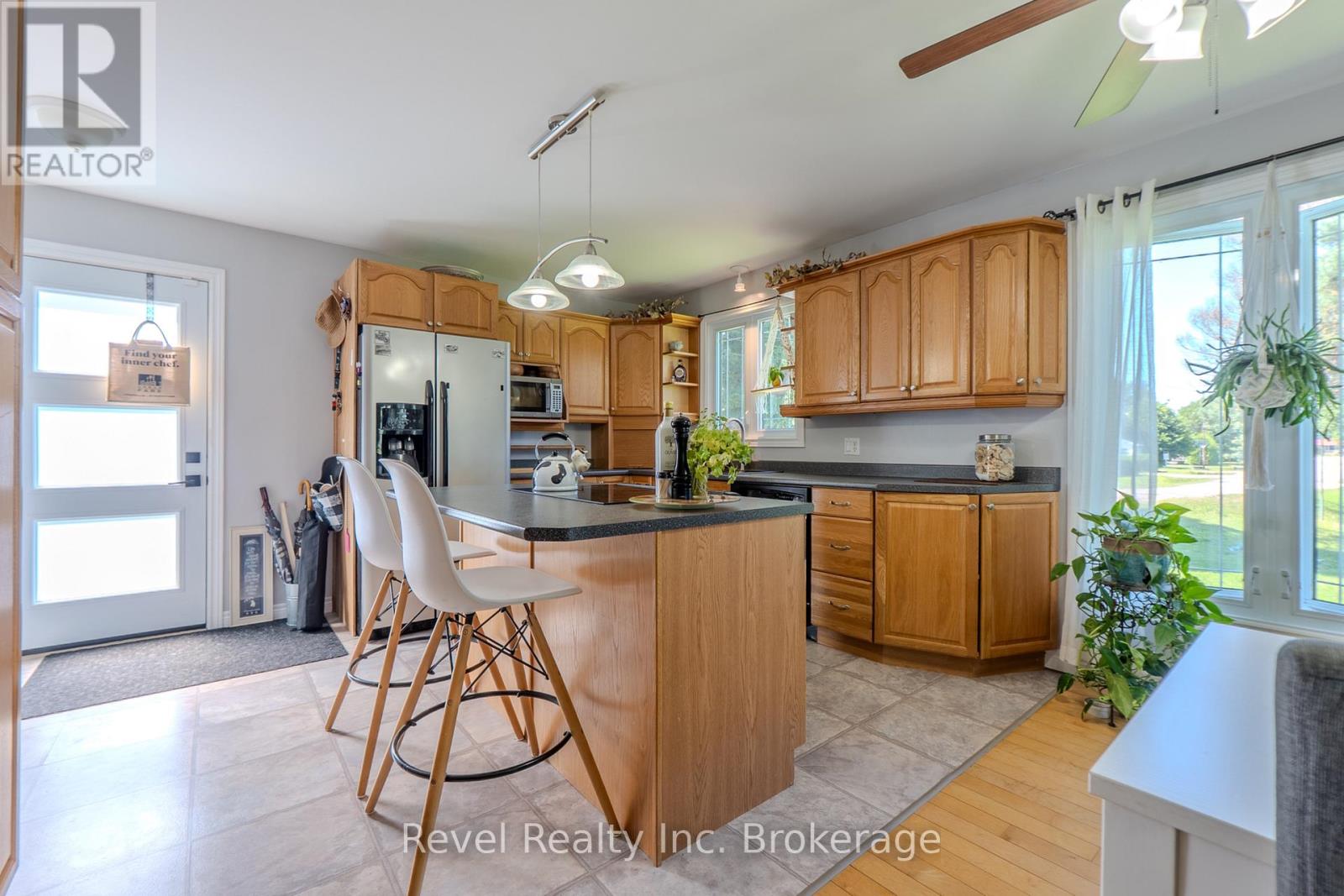 201 Bird Street, Powassan, Ontario  P0H 2L0 - Photo 8 - X13623090