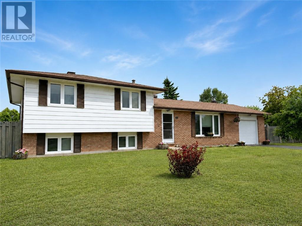 2 Aspen Court, Capreol, Ontario  P0M 1H0 - Photo 3 - 2129519