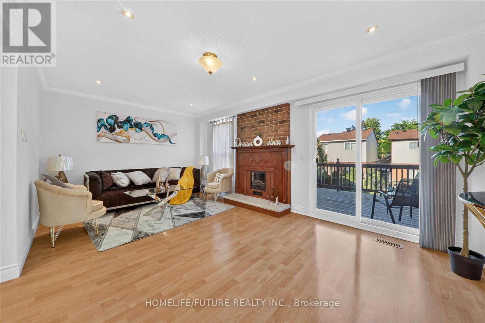 77 Muirlands Drive, Toronto, Ontario  M1V 2B3 - Photo 15 - E13623074
