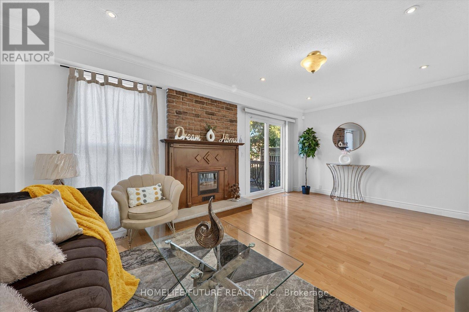 77 Muirlands Drive, Toronto, Ontario  M1V 2B3 - Photo 17 - E13623074