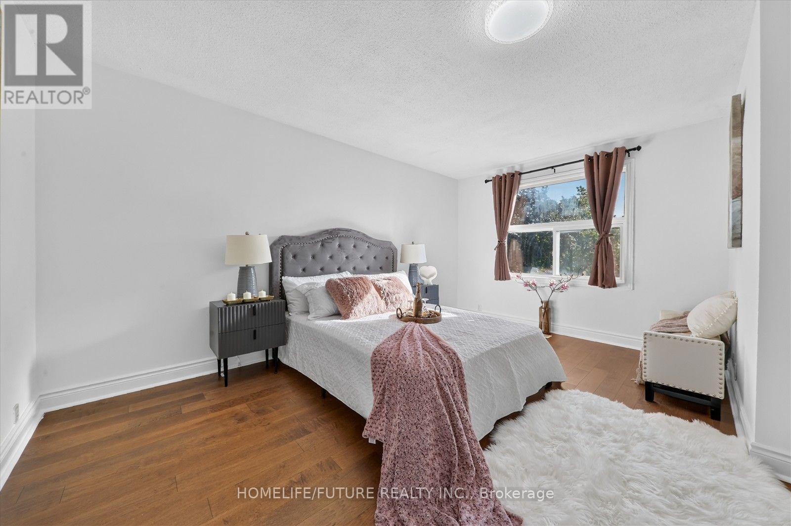 77 Muirlands Drive, Toronto, Ontario  M1V 2B3 - Photo 21 - E13623074