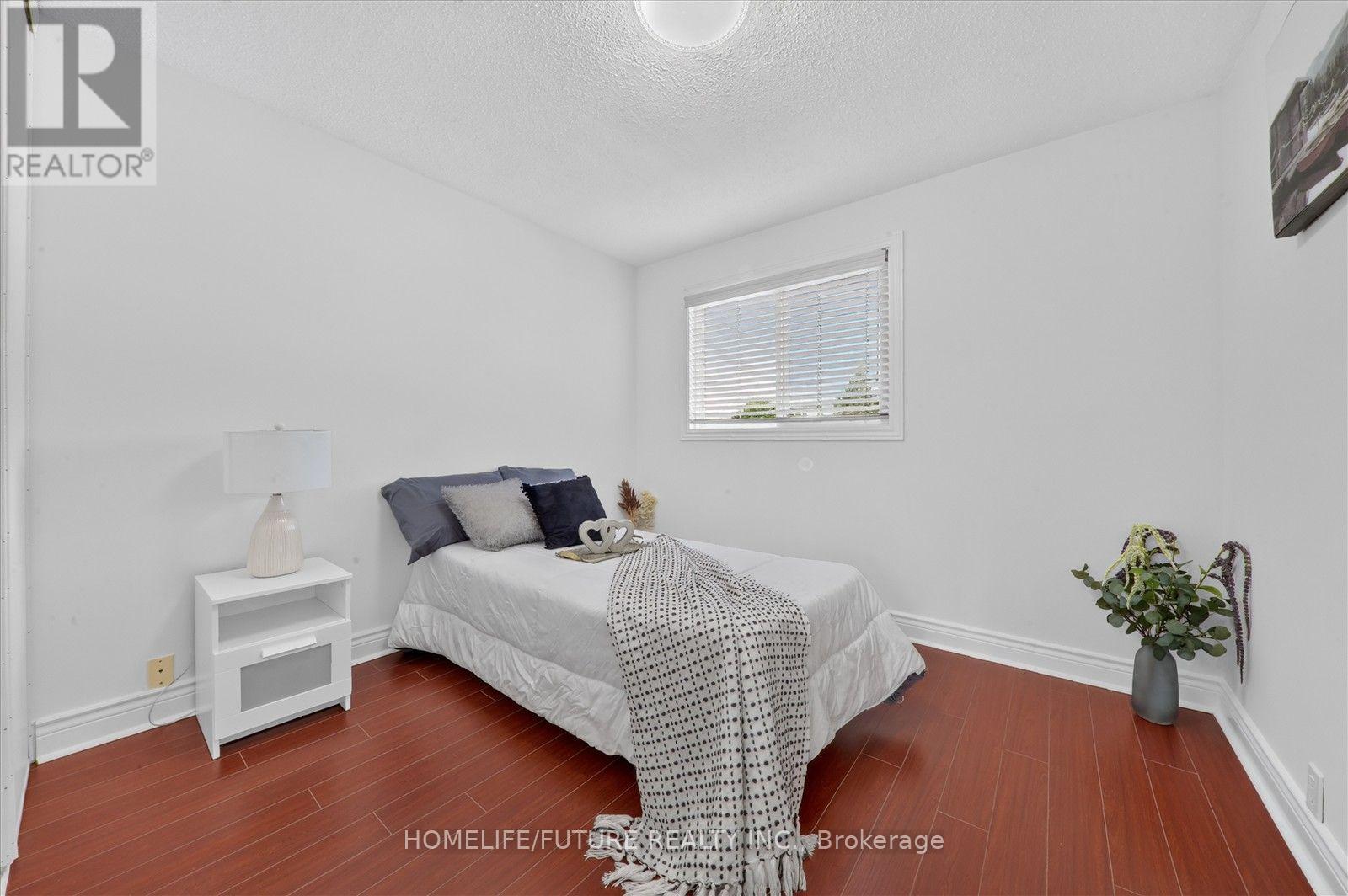 77 Muirlands Drive, Toronto, Ontario  M1V 2B3 - Photo 25 - E13623074