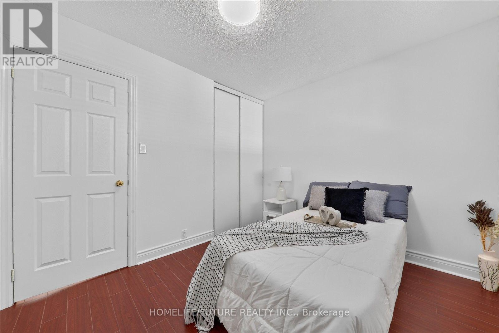 77 Muirlands Drive, Toronto, Ontario  M1V 2B3 - Photo 26 - E13623074