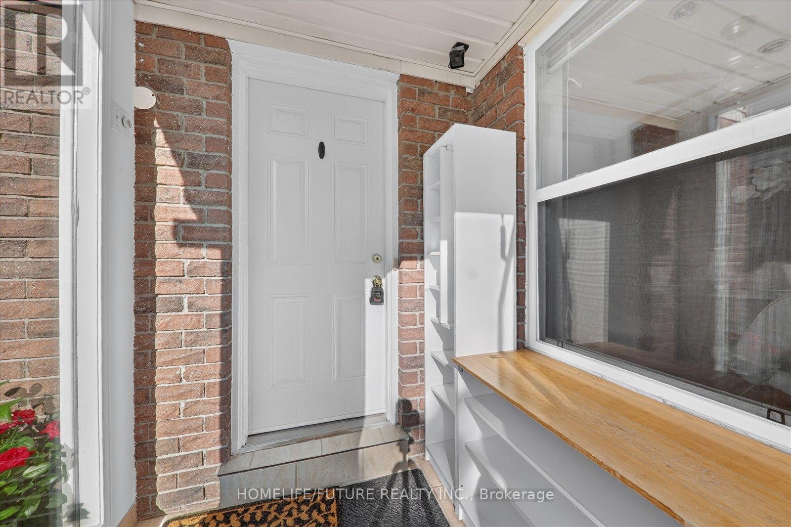 77 Muirlands Drive, Toronto, Ontario  M1V 2B3 - Photo 6 - E13623074