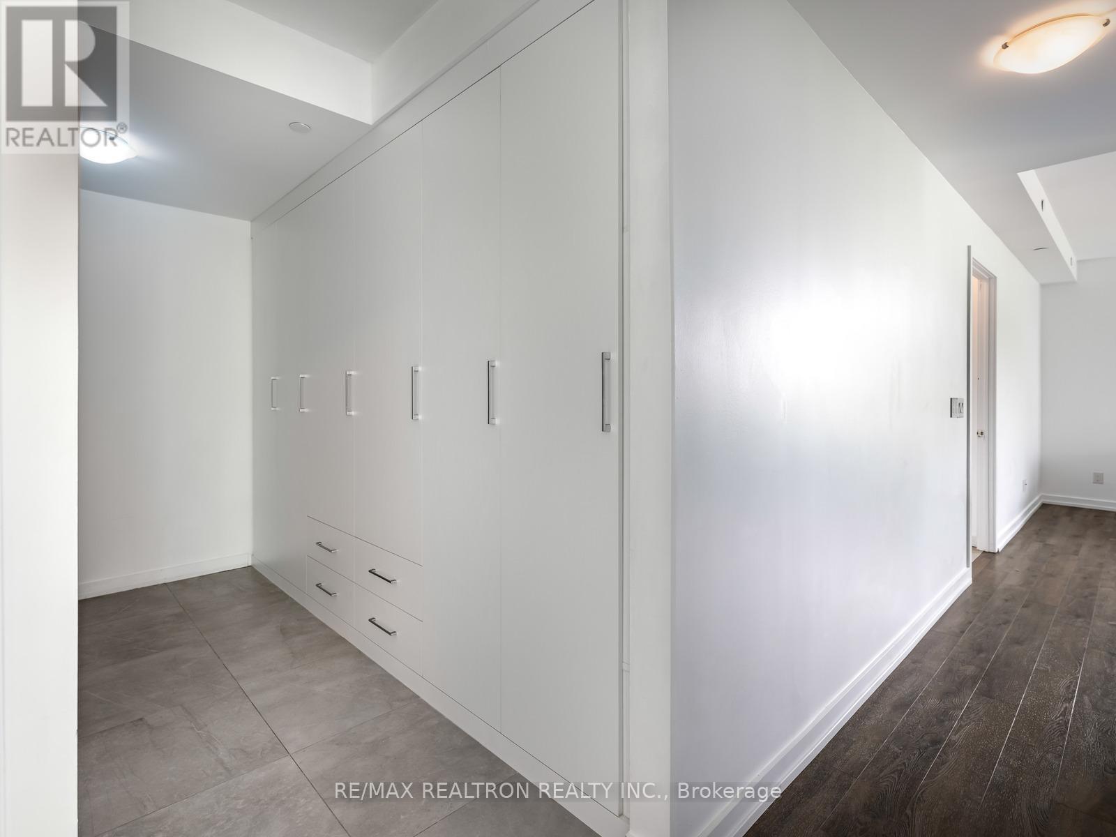 B208 - 271 Sea Ray Avenue, Innisfil, Ontario  L9S 0J4 - Photo 8 - N13623036