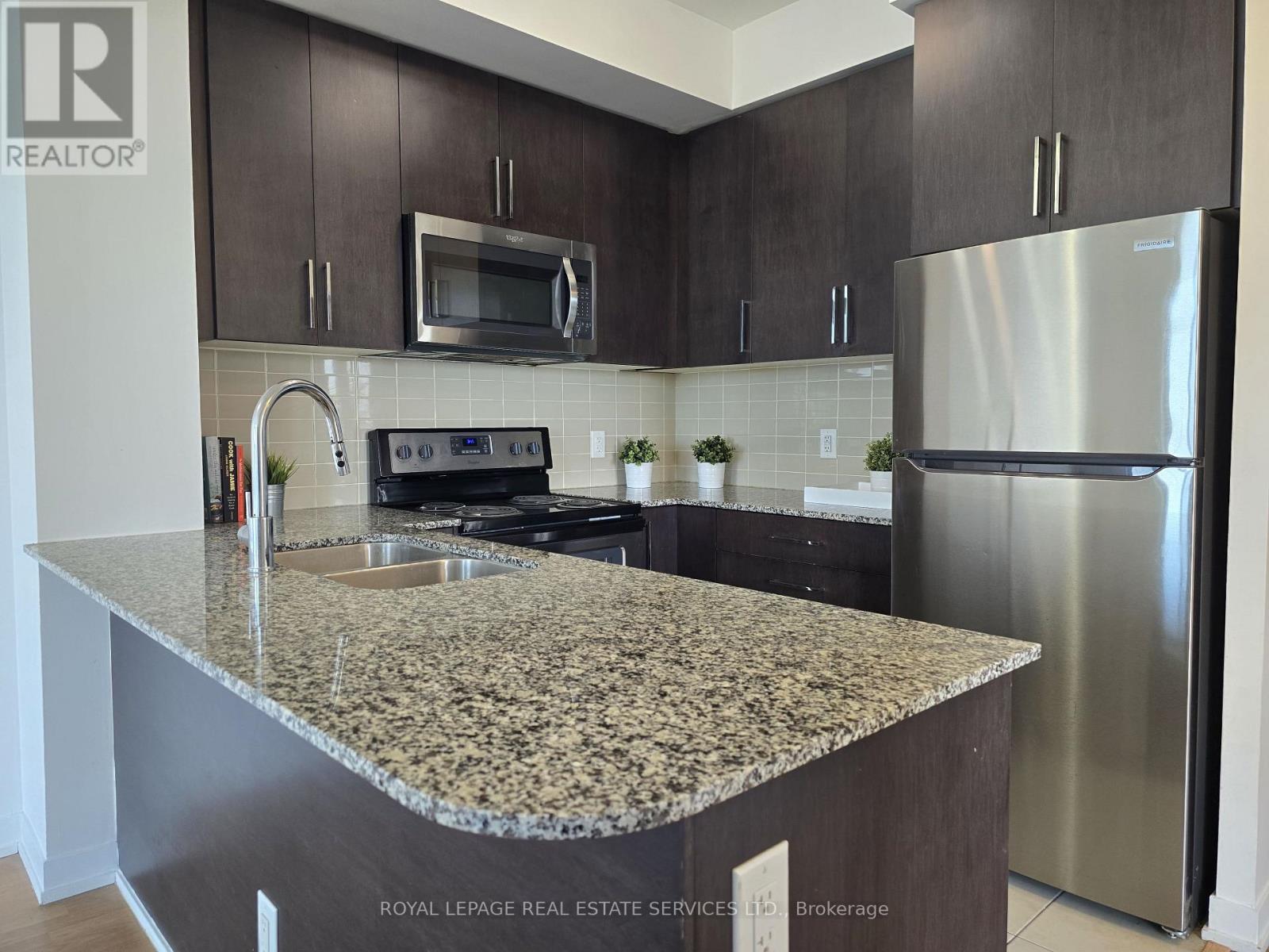 1305 - 840 Queens Plate Drive, Toronto, Ontario  M9W 0E7 - Photo 6 - W13623046