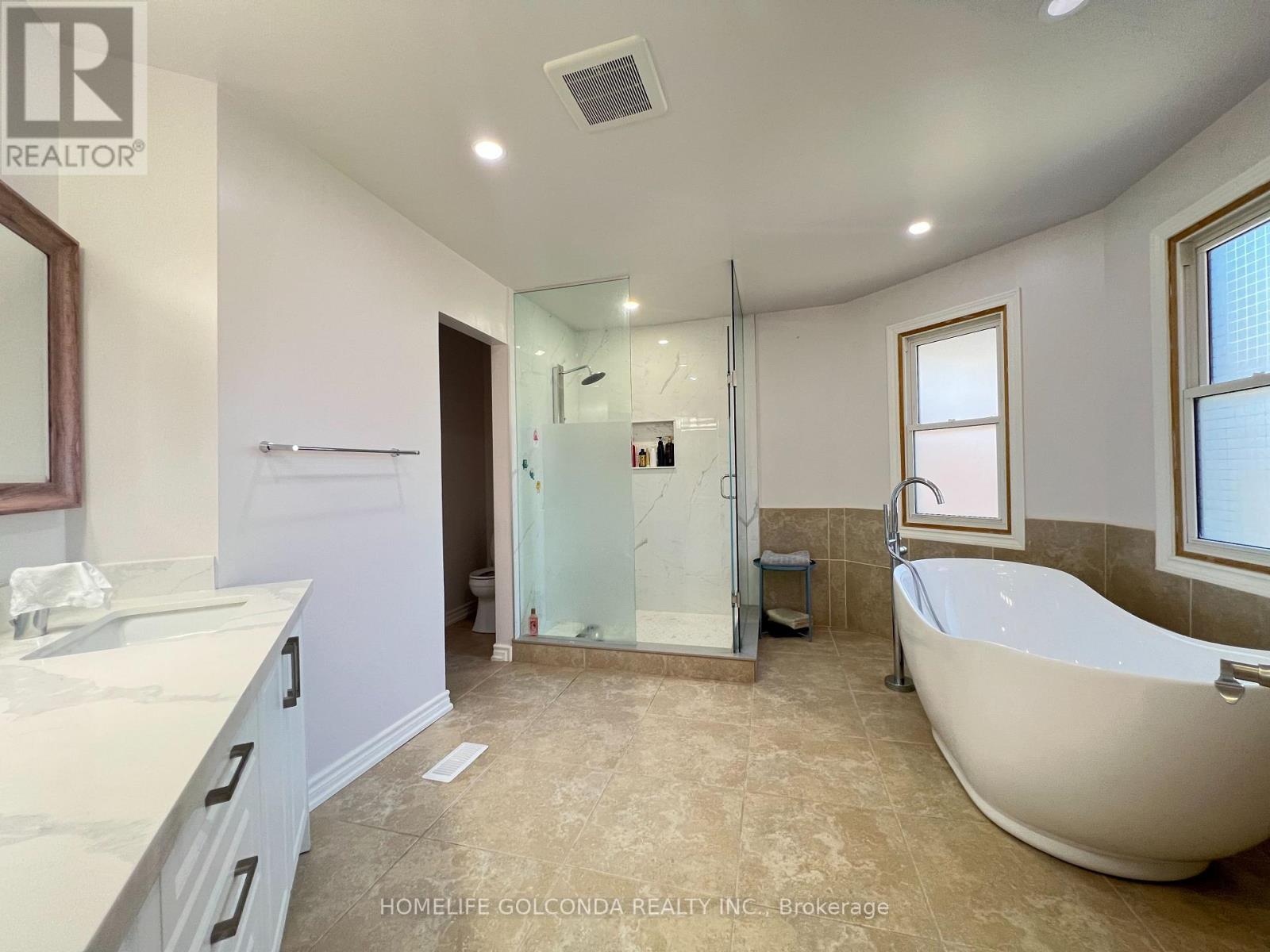 Upper - 5404 Heritage Hills Boulevard, Mississauga, Ontario  L5R 2J4 - Photo 12 - W13623058