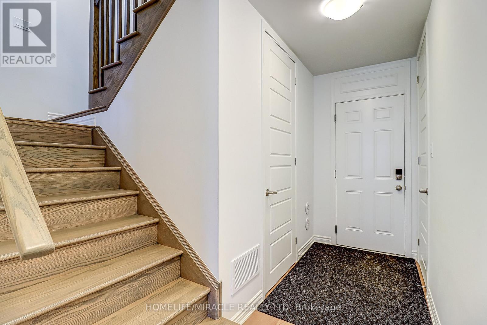 1188 Wheat Boom Drive, Oakville, Ontario  L6H 7W4 - Photo 17 - W13623096