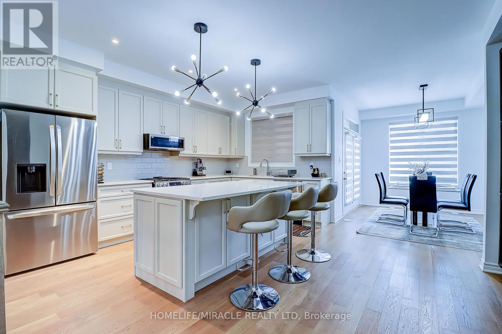 1188 Wheat Boom Drive, Oakville, Ontario  L6H 7W4 - Photo 4 - W13623096