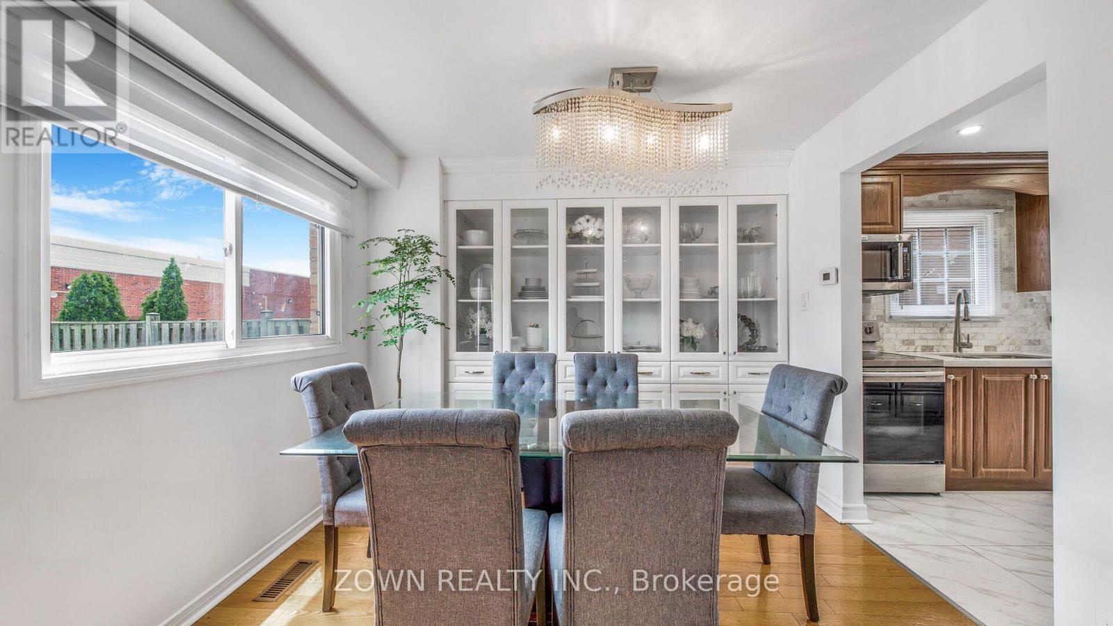 1542 Kirkrow Crescent, Mississauga, Ontario  L5M 3Y8 - Photo 12 - W13623112