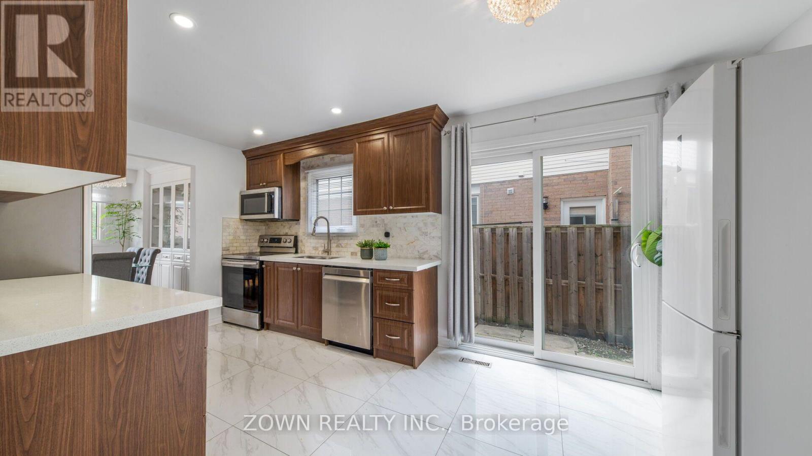 1542 Kirkrow Crescent, Mississauga, Ontario  L5M 3Y8 - Photo 13 - W13623112