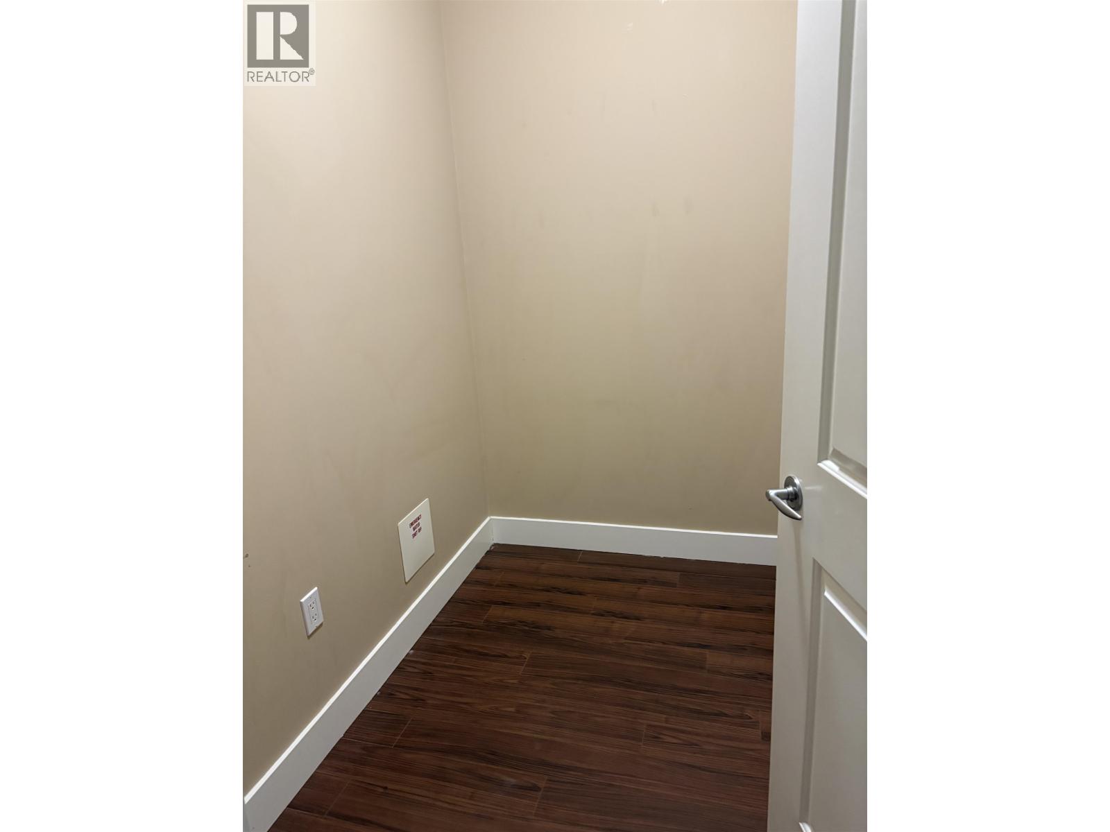305 4885 Valley Drive, Vancouver, British Columbia V6J 5M7 - Photo 10 - R3148939