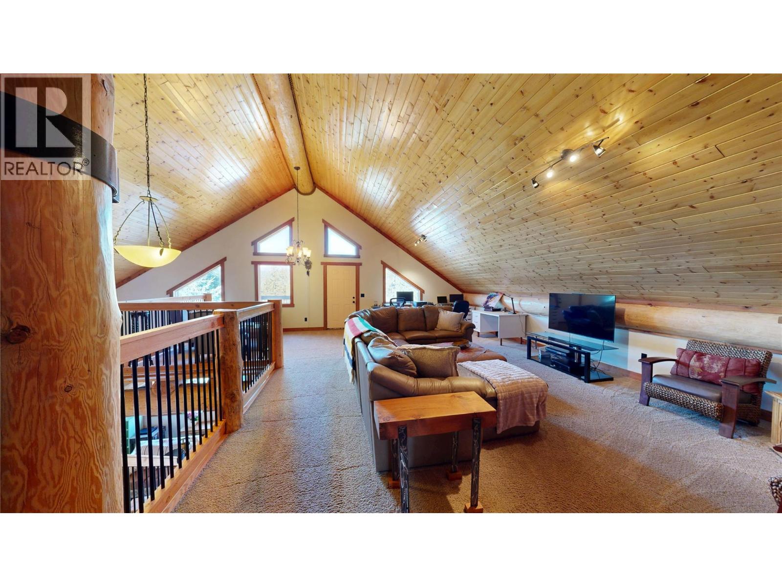 7500 Pine Cone Lane, Radium Hot Springs, British Columbia V0A 1M0 - Photo 39 - 10384145