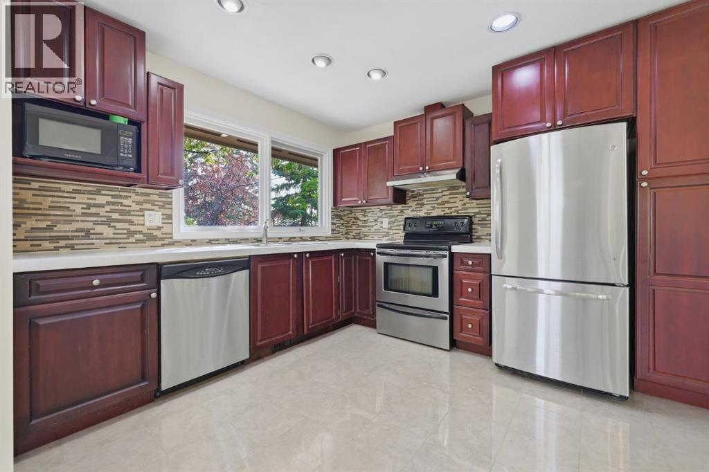 248 Parkland Crescent SE, Calgary, Alberta  T2J 3Y5 - Photo 10 - A2331798