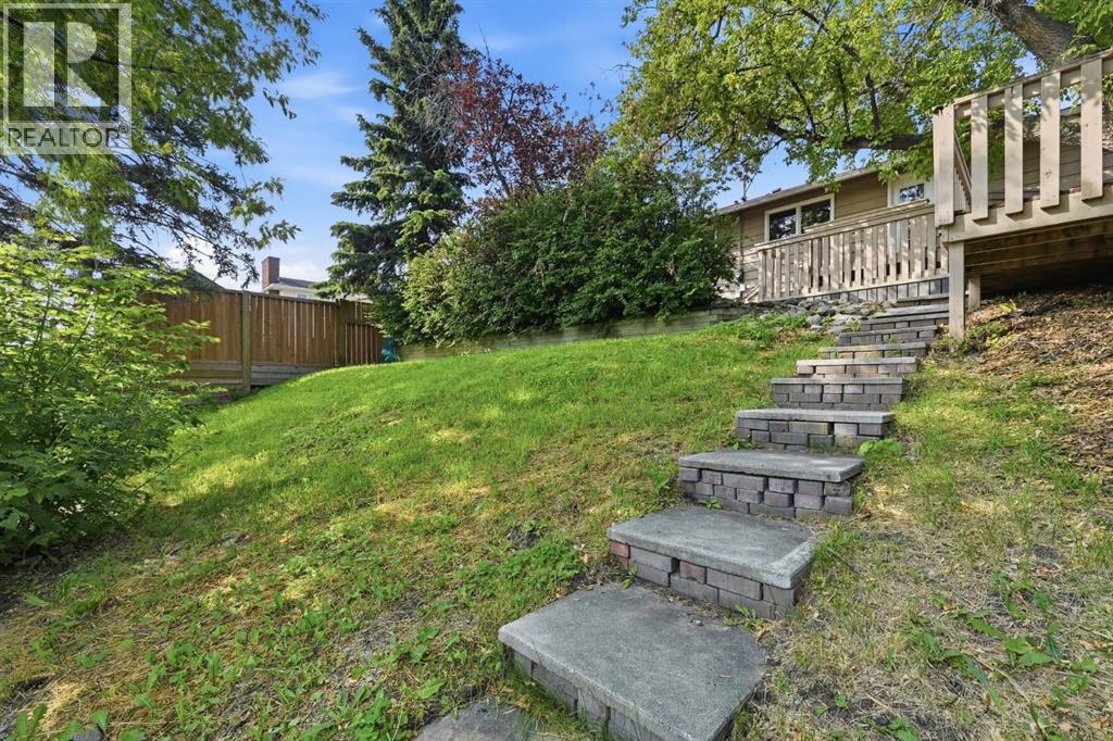 248 Parkland Crescent SE, Calgary, Alberta  T2J 3Y5 - Photo 32 - A2331798