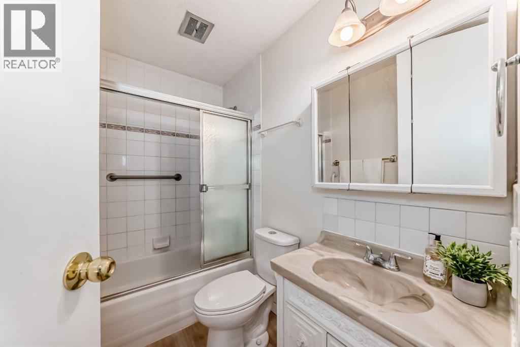 7807 20a Street Se, Calgary, Alberta  T2C 1M7 - Photo 21 - A2333031