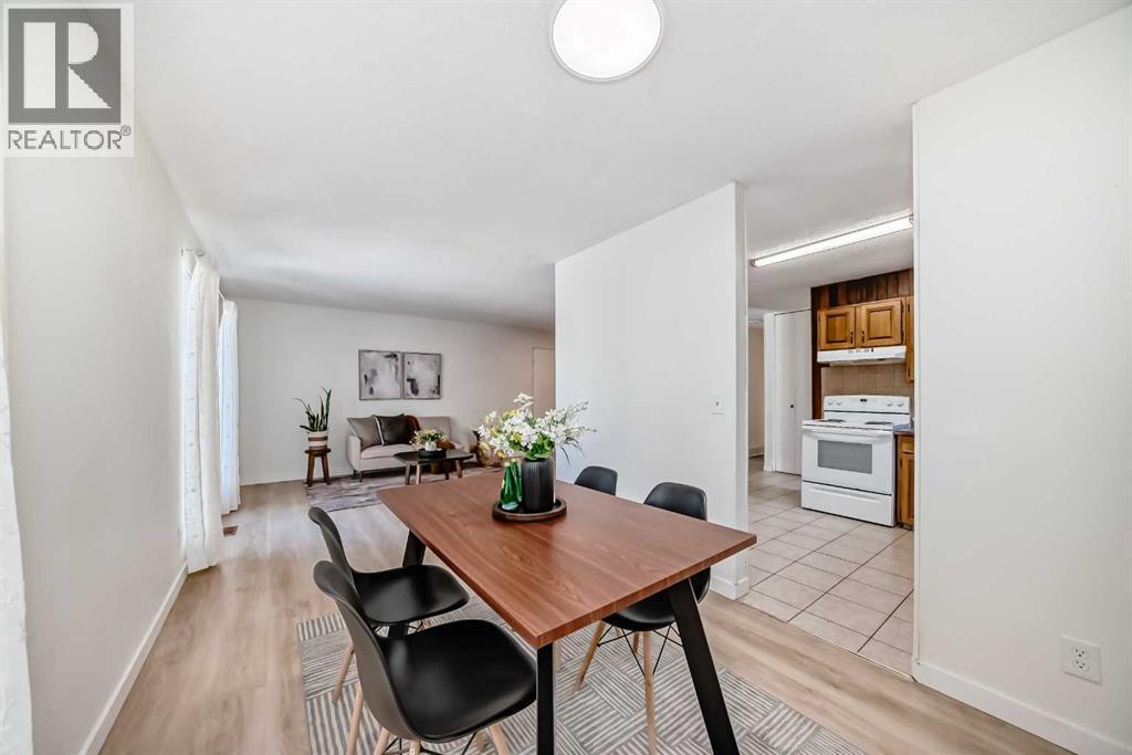 7807 20a Street Se, Calgary, Alberta  T2C 1M7 - Photo 9 - A2333031