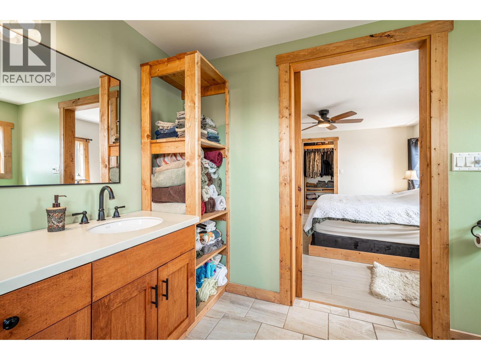 22 Pemberton Road, Lumby, British Columbia  V0E 2G7 - Photo 57 - 10395309