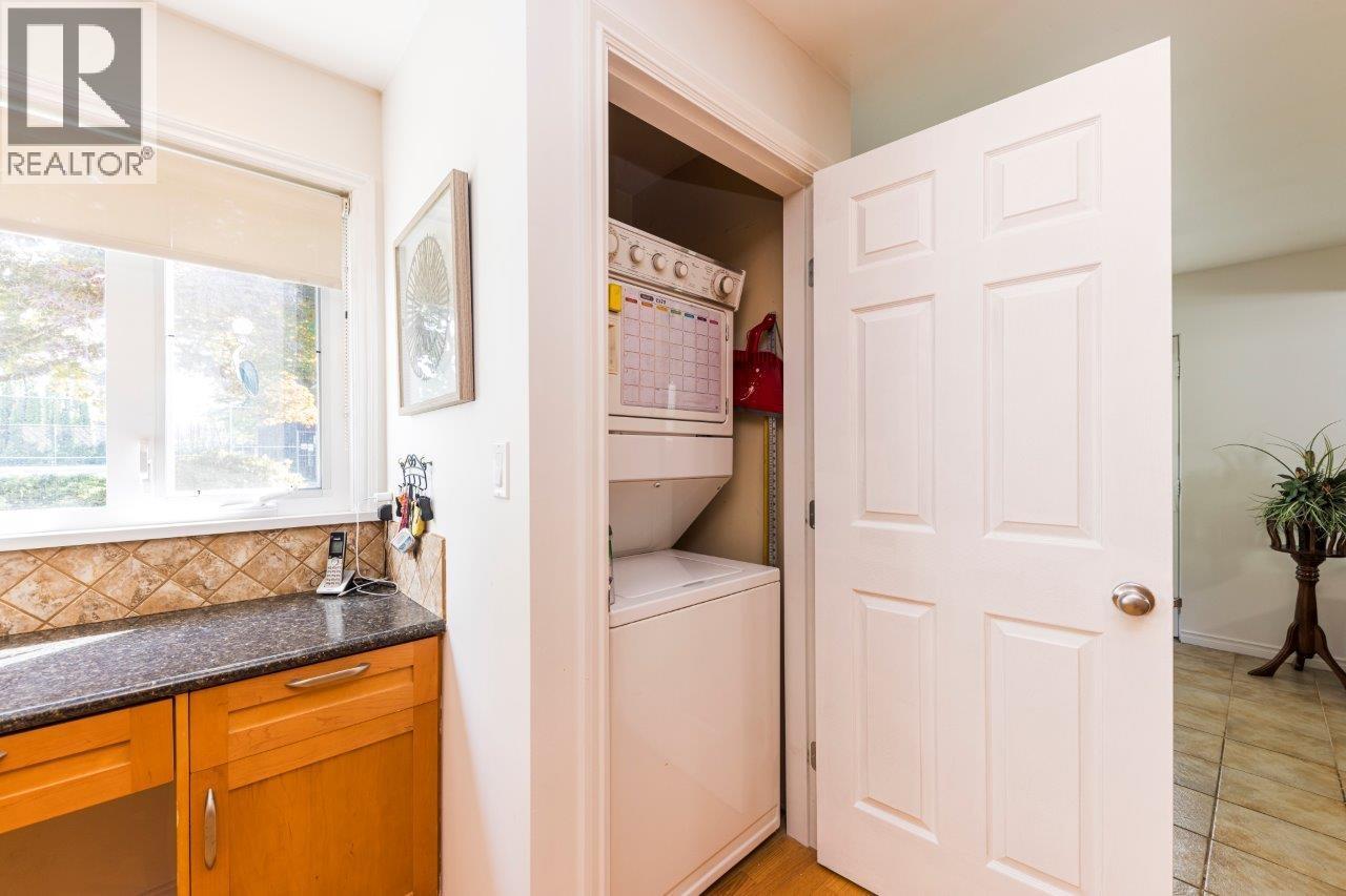 1140 Pinewood Crescent, North Vancouver, British Columbia V7P 1E8 - Photo 14 - R3141381