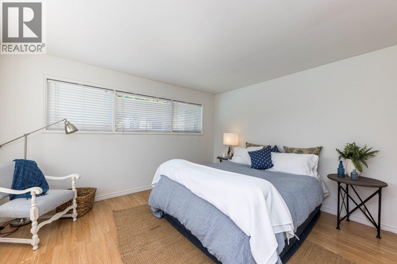 1140 Pinewood Crescent, North Vancouver, British Columbia V7P 1E8 - Photo 15 - R3141381