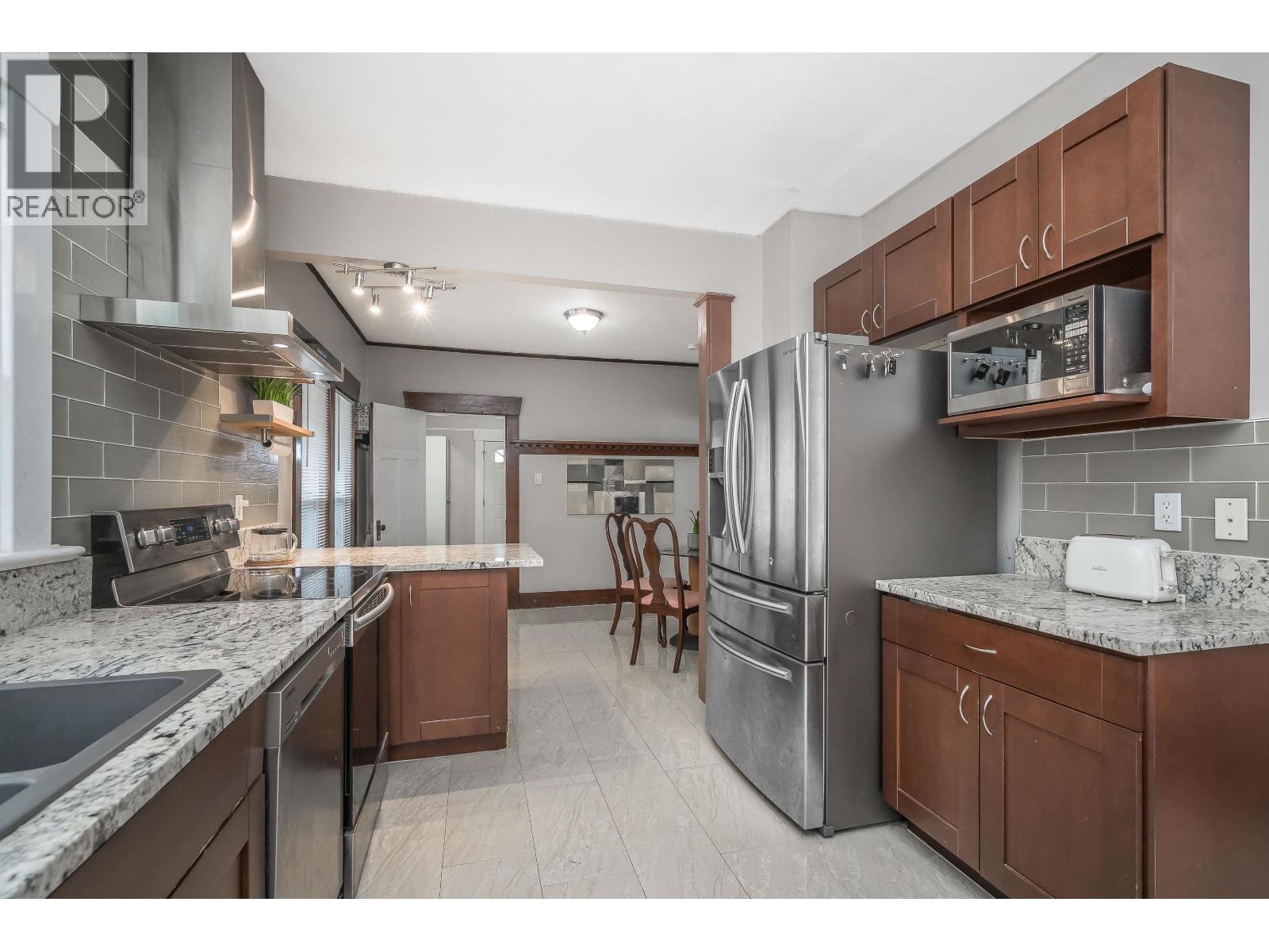 4476 Beatrice Street, Vancouver, British Columbia  V5N 4J2 - Photo 15 - R3151408