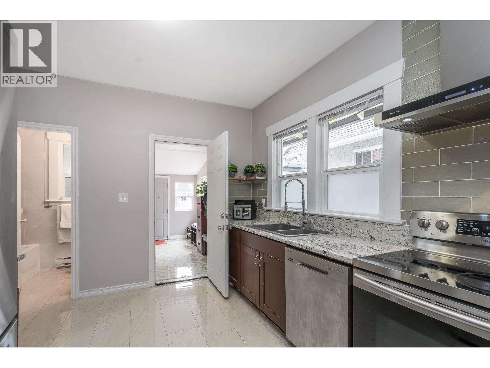 4476 Beatrice Street, Vancouver, British Columbia  V5N 4J2 - Photo 18 - R3151408