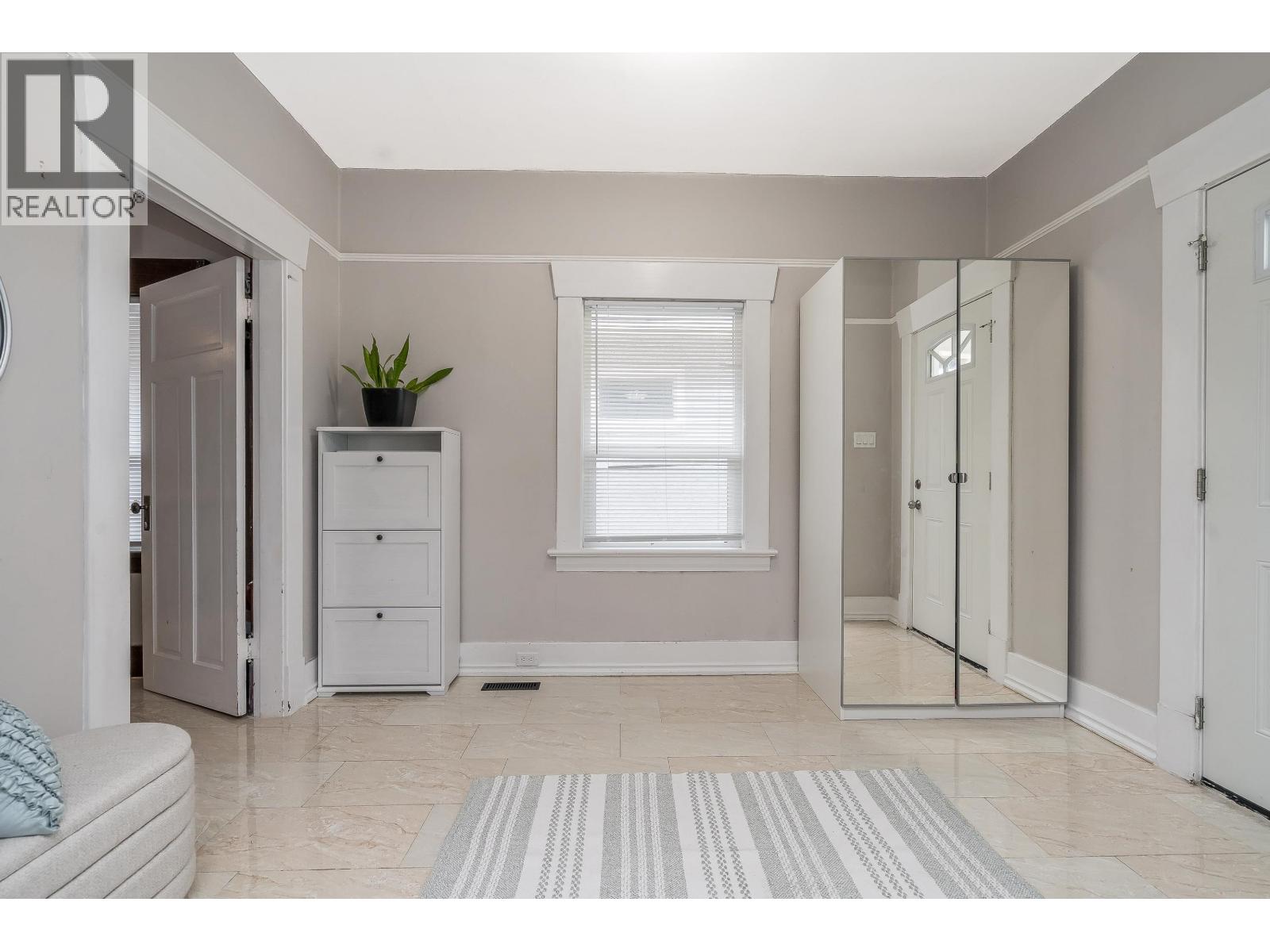 4476 Beatrice Street, Vancouver, British Columbia  V5N 4J2 - Photo 7 - R3151408