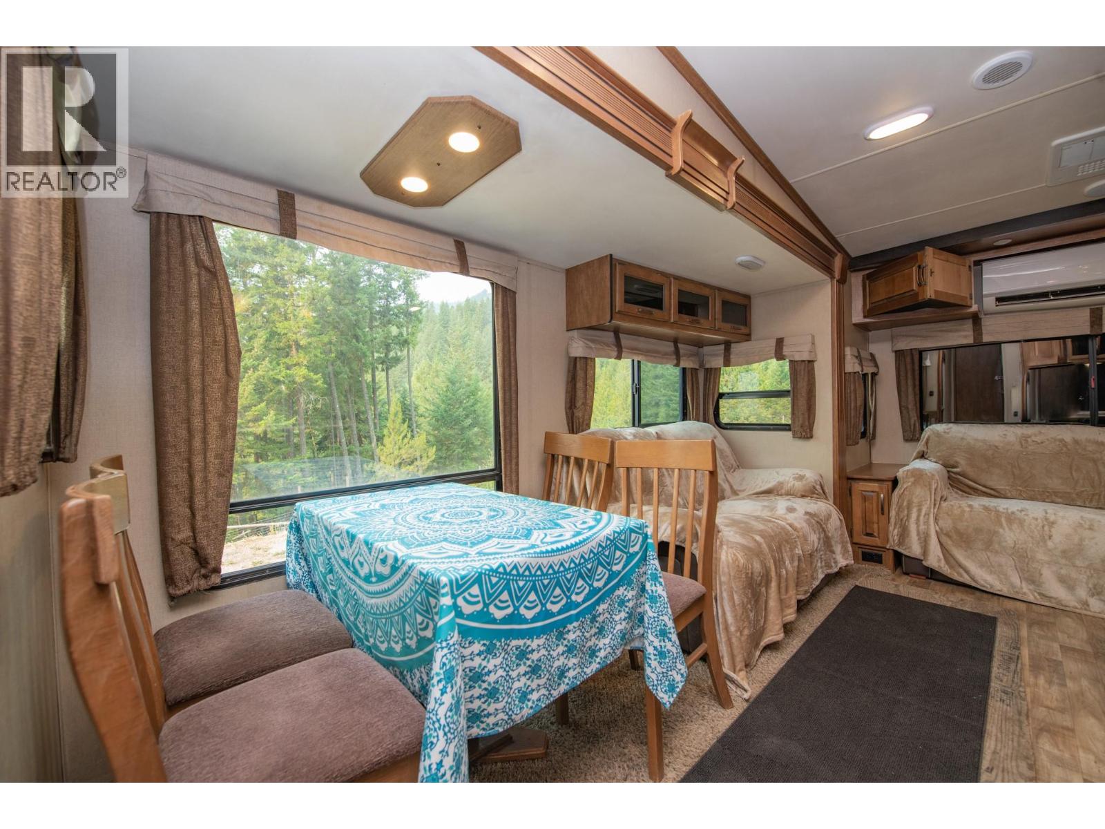 160 Trinity Valley Road, Lumby, British Columbia V0E 2G4 - Photo 27 - 10395423