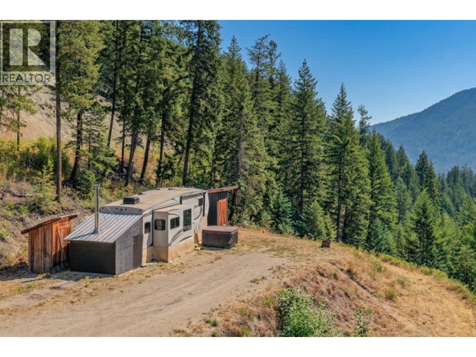 160 Trinity Valley Road, Lumby, British Columbia V0E 2G4 - Photo 9 - 10395423