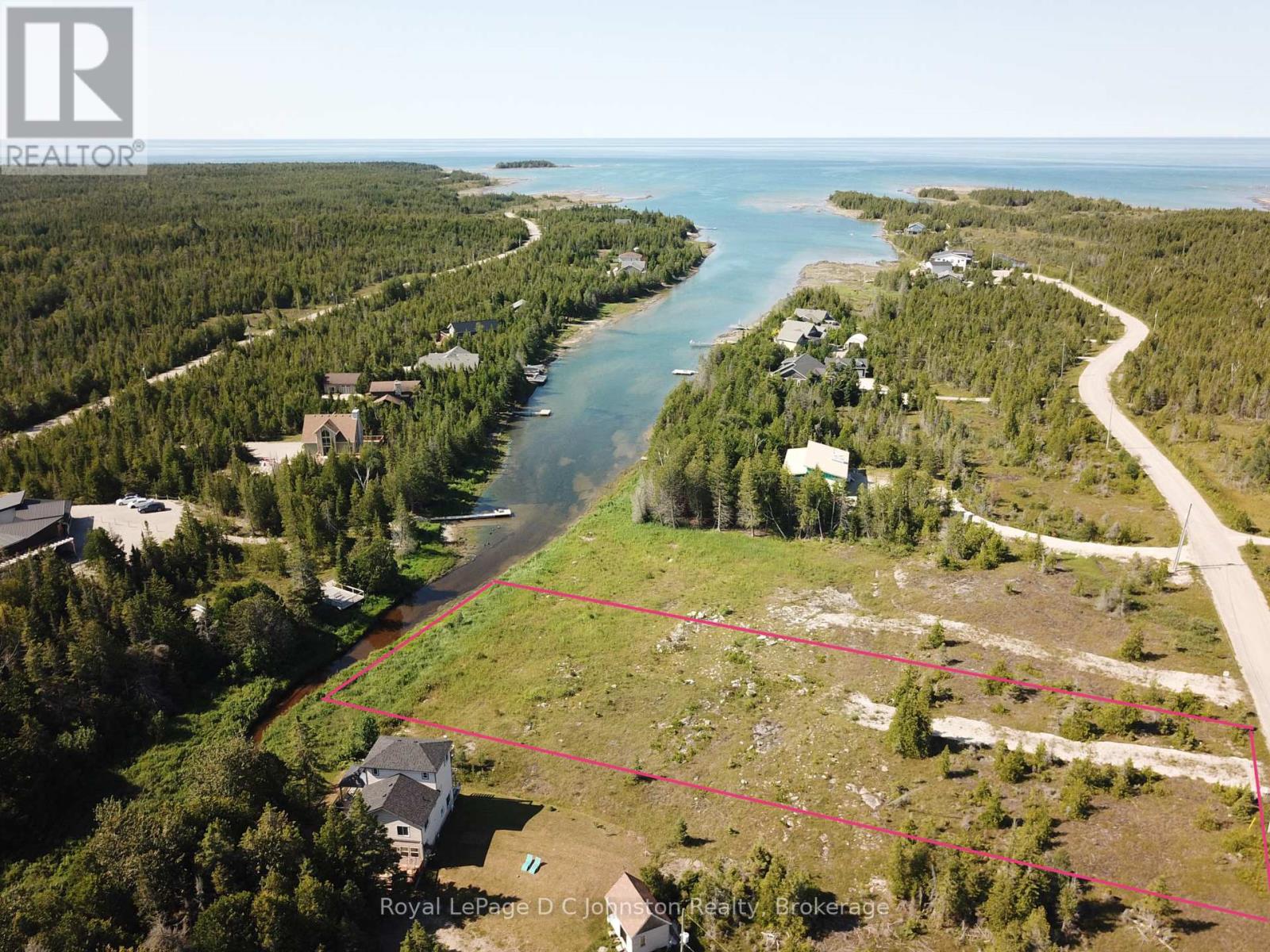 17 Bay Shore Ave. N. Avenue, Northern Bruce Peninsula, Ontario  N0H 2R0 - Photo 2 - X13623166