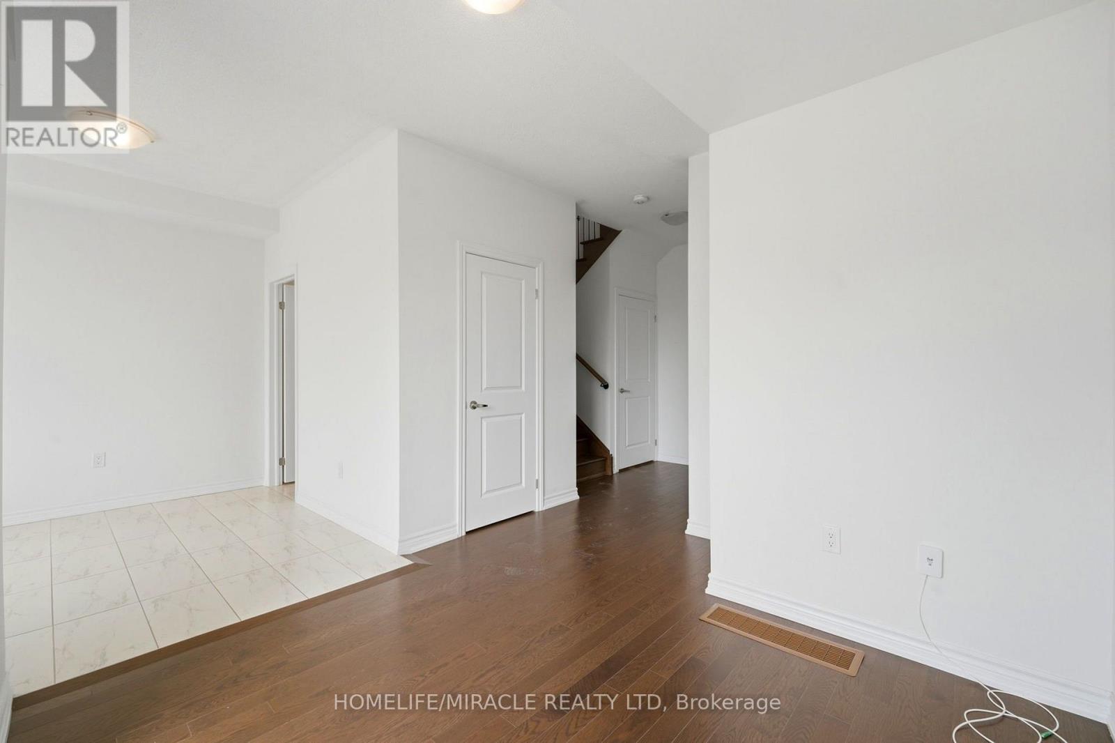 15 Camino Real Drive, Caledon, Ontario  L6A 3W7 - Photo 7 - W13623142