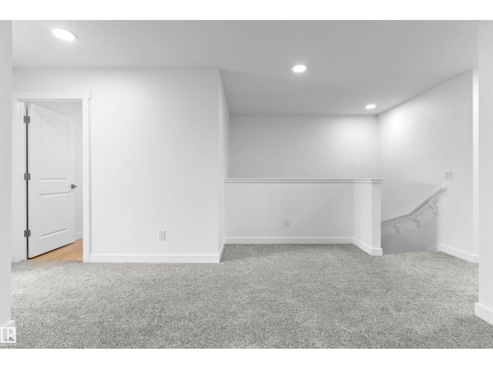 1058 Cristall Cr SW, Edmonton, Alberta  T6W 5S6 - Photo 27 - E4481197