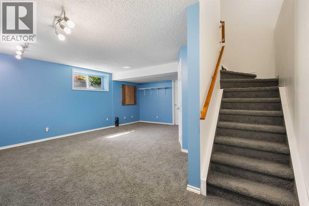 49 Evermeadow Manor SW, Calgary, Alberta  T2Y 4W8 - Photo 16 - A2332494