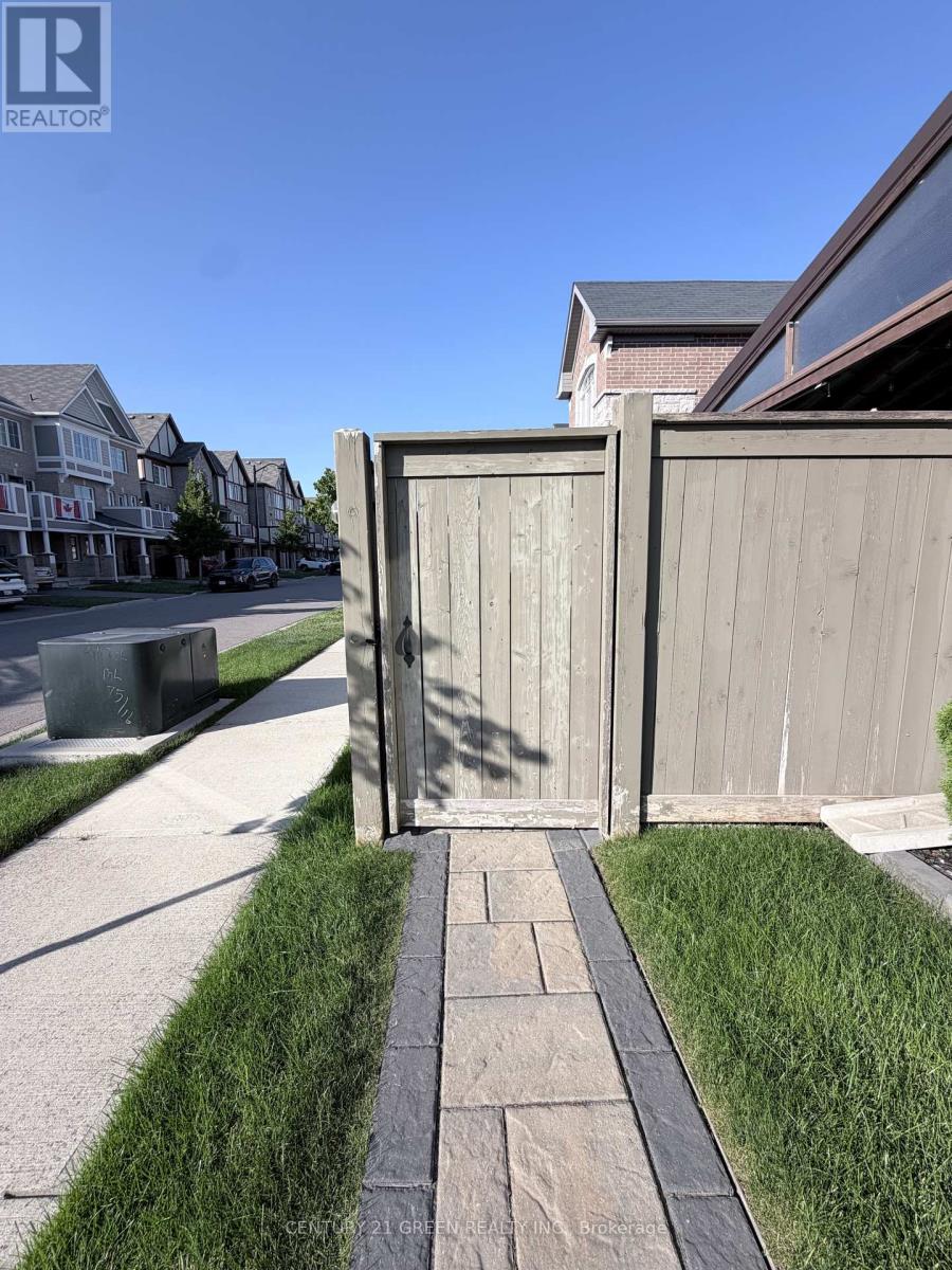 Bsmt - 1213 Duignan Crescent, Milton, Ontario  L9E 1C2 - Photo 12 - W13616386
