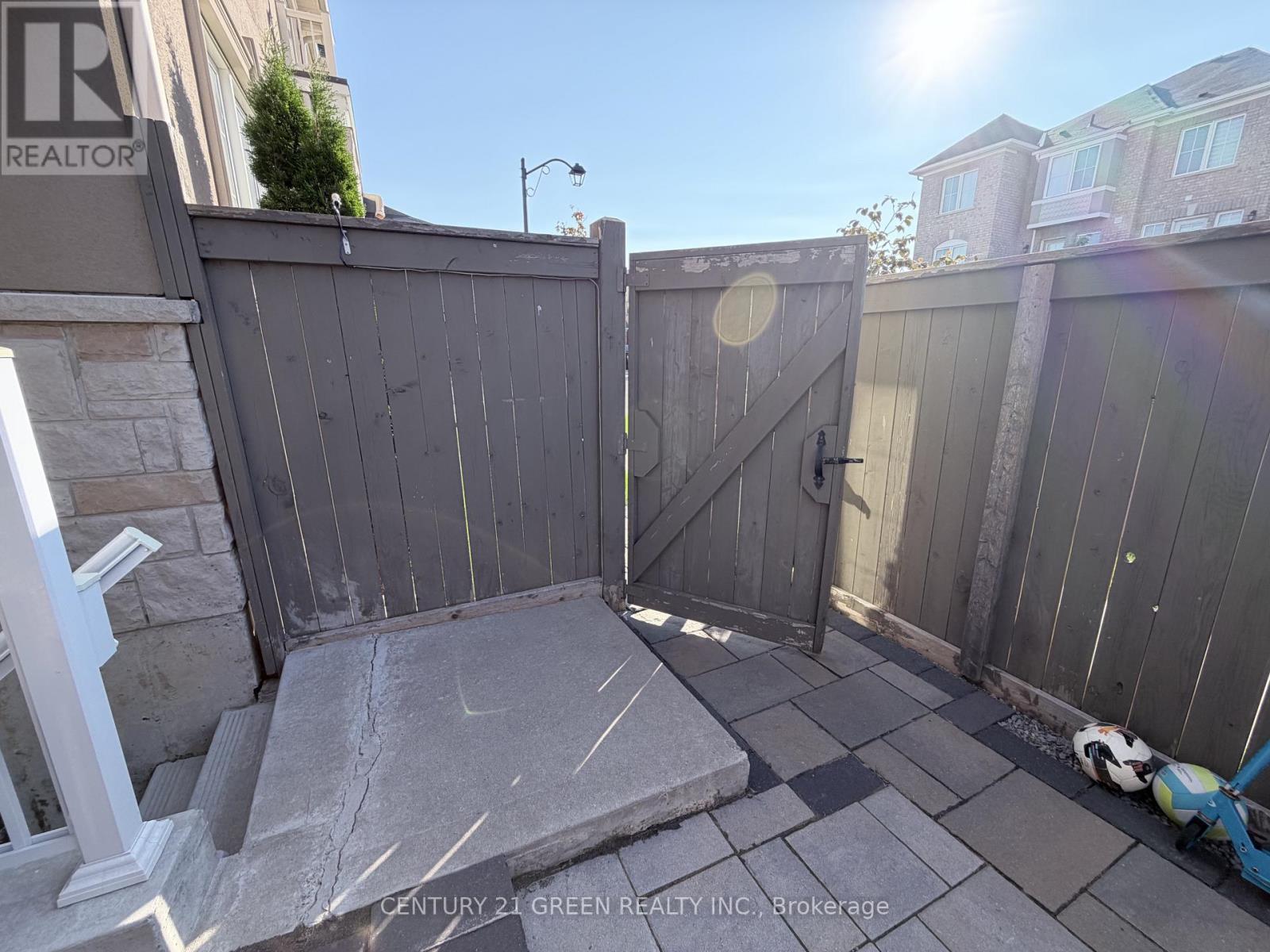 Bsmt - 1213 Duignan Crescent, Milton, Ontario  L9E 1C2 - Photo 11 - W13616386