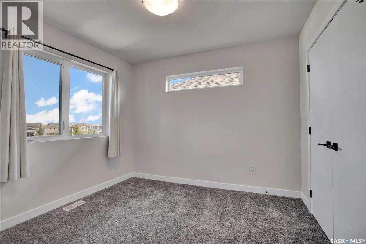 411 Dagnone Terrace, Saskatoon, Saskatchewan  S7V 0P7 - Photo 31 - SK044144