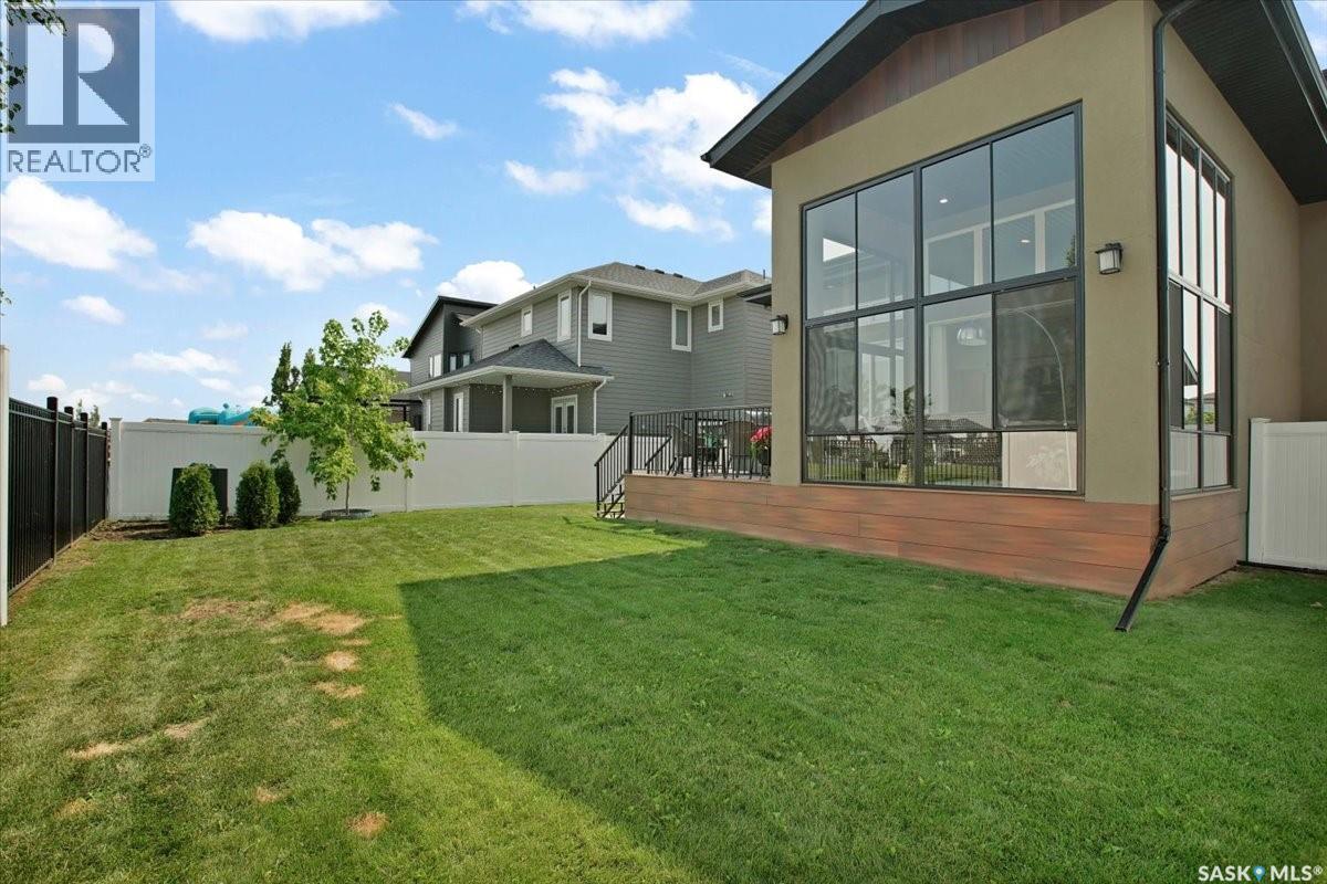 411 Dagnone Terrace, Saskatoon, Saskatchewan  S7V 0P7 - Photo 45 - SK044144