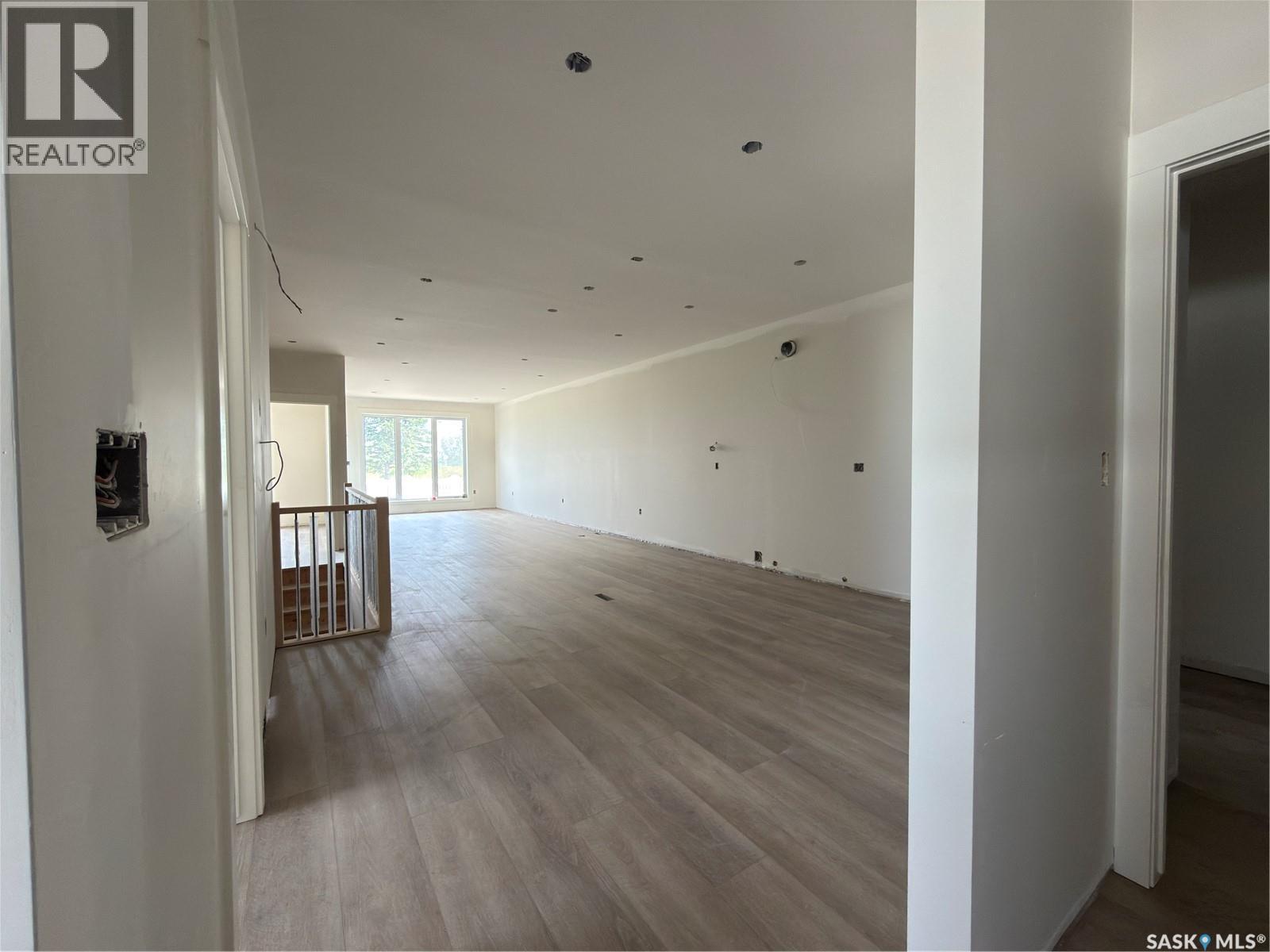 858 Delaet Bay, Warman, Saskatchewan  S0K 4S0 - Photo 6 - SK044074