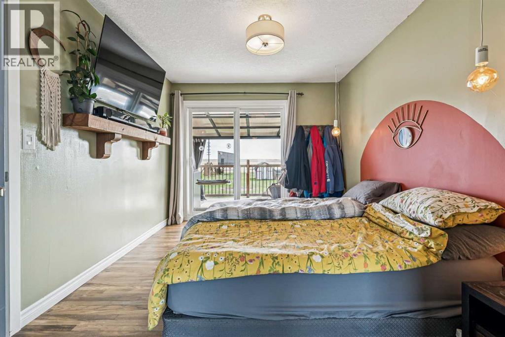 251045 Range Road 244, Rural Wheatland County, Alberta  T1P 0M2 - Photo 16 - A2310941