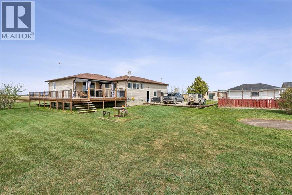 251045 Range Road 244, Rural Wheatland County, Alberta  T1P 0M2 - Photo 3 - A2310941